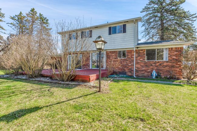 54011 Mound Rd, House other with 4 bedrooms, 3 bathrooms and null parking in Shelby Twp MI | Image 36