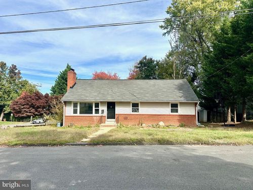 10818 1st St, FAIRFAX, VA, 22030-4706 | Card Image