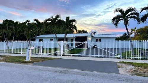20022 Sw 118th Ave, Miami, FL, 33177-5462 | Card Image