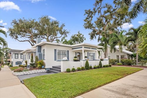 2402 N Ridgewood Ave, TAMPA, FL, 33602-1830 | Card Image