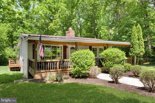 367 Riverview Dr, LURAY, VA, 22835-2652 | Card Image