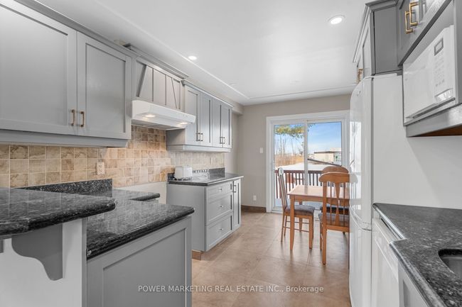 5409 Boundary Rd, Home with 4 bedrooms, 2 bathrooms and 3 parking in Navan ON | Image 8