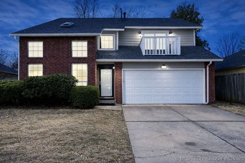 8932 87th Pl, Tulsa, OK, 74133-4416 | Card Image