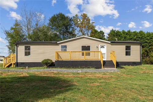 116 Lynchburg Cir, Liberty, SC, 29657-9641 | Card Image