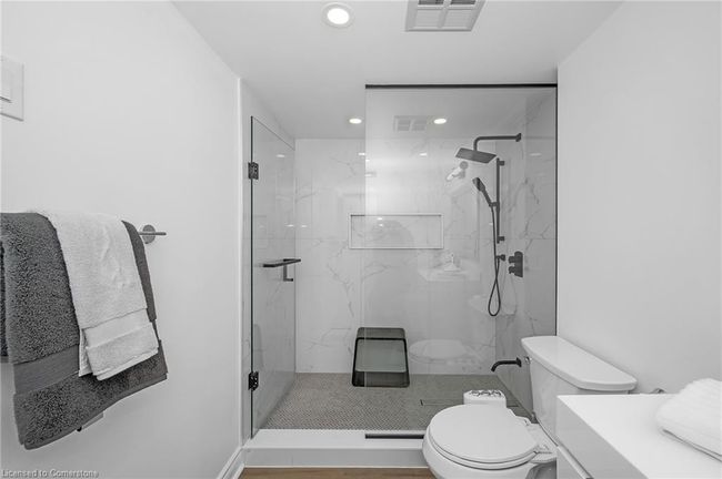 301 - 1237 N Shore Blvd E, House attached with 2 bedrooms, 2 bathrooms and 1 parking in Burlington ON | Image 21