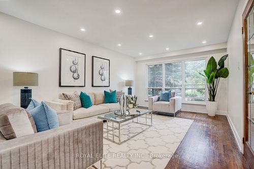 11 Abbeywood Trail, North York, ON, M3B3B4 | Card Image