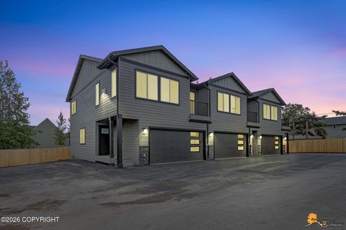8930-8930 Arlene St, Anchorage, AK, 99502-5577 | Card Image