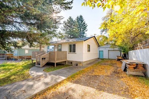 6507 34 Ave Nw, Calgary, AB, T3B1M9 | Card Image