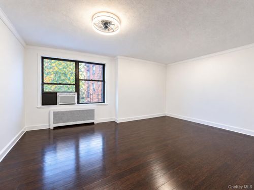 2b-25-18 Union St, Flushing, NY, 11354-1227 | Card Image