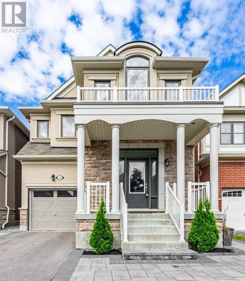 32 Westfield Dr, Whitby, ON, L1P0E7 | Card Image
