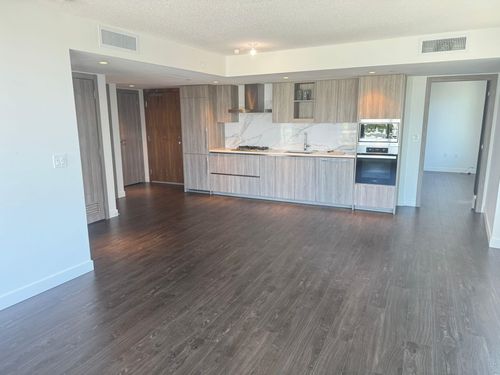 1285-8608 Hazelbridge Way, Richmond, BC, V6X0W2 | Card Image