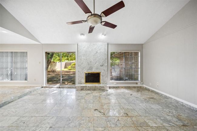 18426 Bent Elm Dr, House other with 3 bedrooms, 2 bathrooms and 2 parking in Spring TX | Image 12