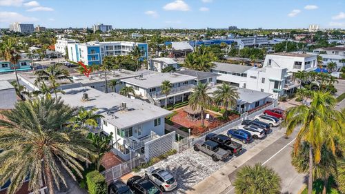 9-4228 N Ocean Dr, Lauderdale By The Sea, FL, 33308-5441 | Card Image