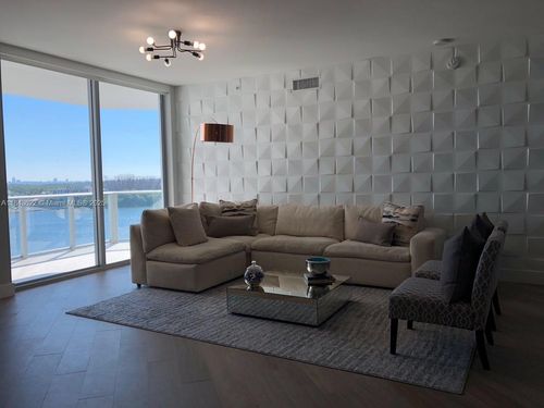 unit-808-17111 Biscayne Blvd, Aventura, FL, 33160-5175 | Card Image