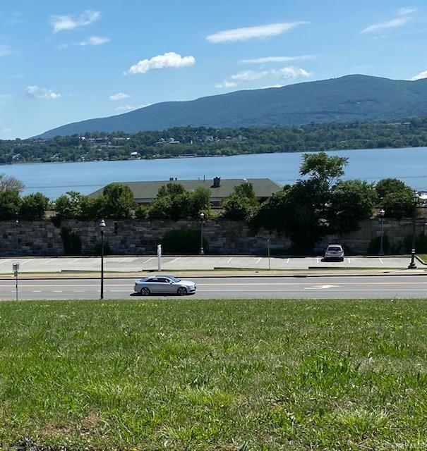 Residential in Newburgh (City) 2