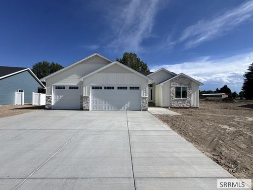 389 Wind River Drive, Shelley, ID, 83274 | Card Image