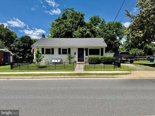 311 S Buckmarsh St, BERRYVILLE, VA, 22611-1211 | Card Image