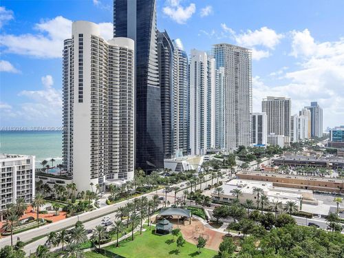 2005-210 174th St, Sunny Isles Beach, FL, 33160-3344 | Card Image
