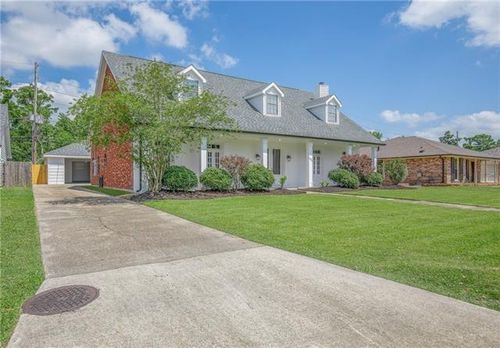 185 Villere Dr, Destrehan, LA, 70047-2507 | Card Image
