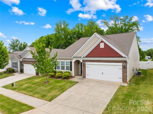 106 Southhampton St, Mooresville, NC, 28115-3155 | Card Image