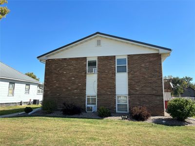 808 3rd Street, Home with 7 bedrooms, 2 bathrooms and null parking in Perry IA | Image 1