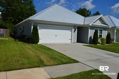 8209 Carmel Cir, Foley, AL, 36535-6938 | Card Image