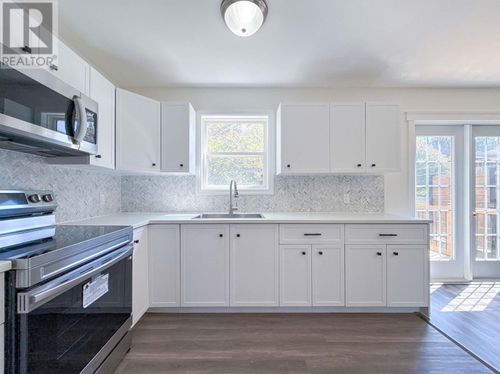 12 Dawson Crt, Charlottetown, PE, C1A8T1 | Card Image