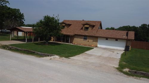 857 Apache Dr, De Leon, TX, 76444-2618 | Card Image