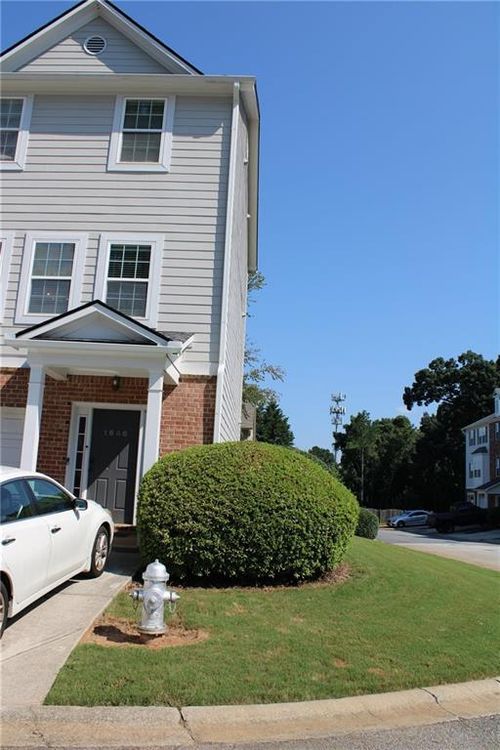 1646 Austin Meadows Dr, Decatur, GA, 30032-3886 | Card Image