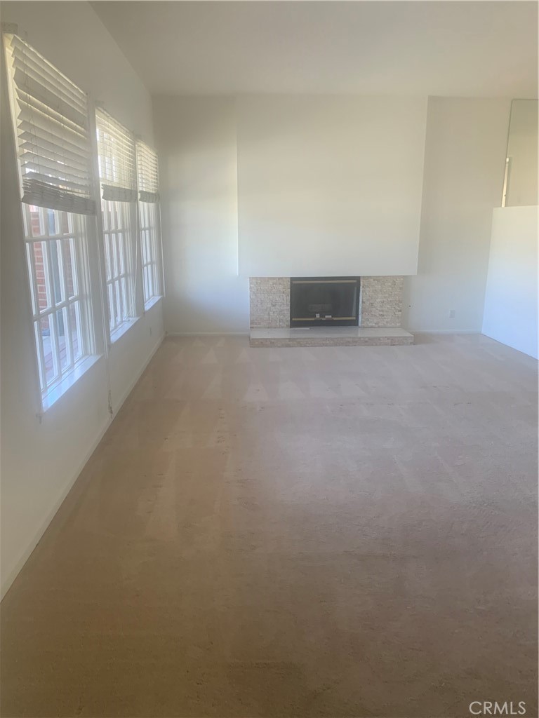Residential Lease in Thousand Oaks 3