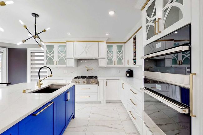MAIN - 10 Purcell Cres, House other with 4 bedrooms, 3 bathrooms and 4 parking in Maple ON | Image 15