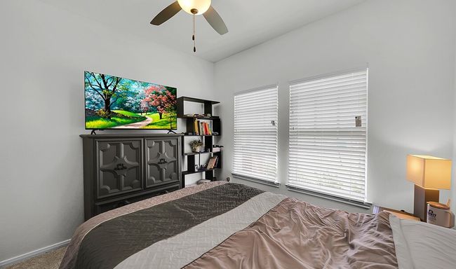 412 Travis Dr, House other with 4 bedrooms, 2 bathrooms and 2 parking in McGregor TX | Image 24