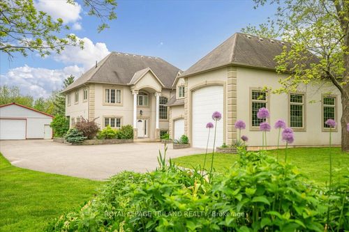 3115 Napperton Dr, Strathroy, ON, N7G3H8 | Card Image