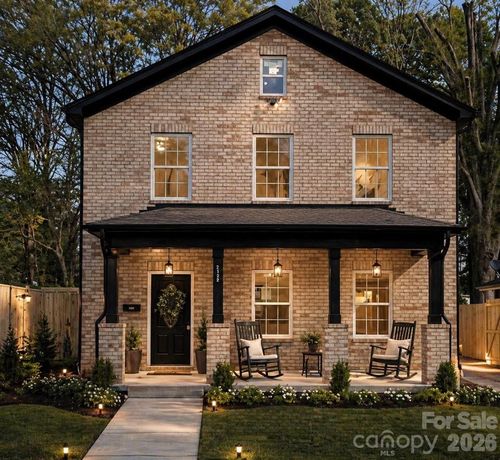 2128 Holly St, Charlotte, NC, 28216-4654 | Card Image