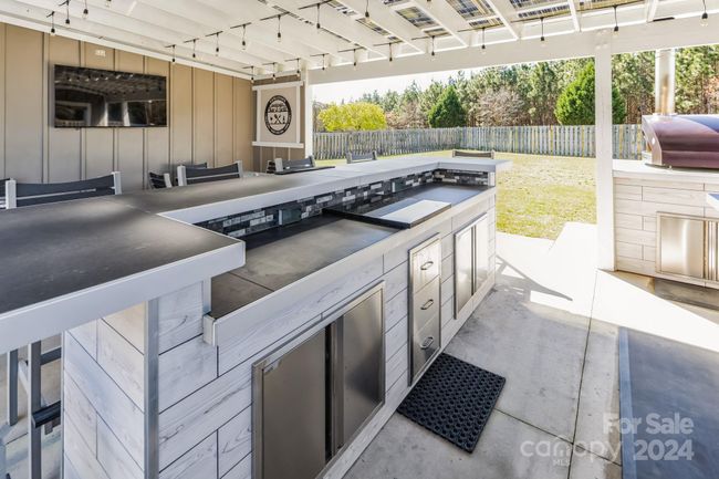 Outdoor Kitchen | Image 43