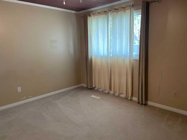 11105 108 Ave, House other with 4 bedrooms, 2 bathrooms and 5 parking in Fairview AB | Image 11