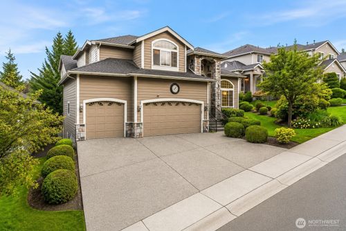 8218 Ne 187th Way, Kenmore, WA, 98028-2824 | Card Image