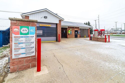 216 W Main St, Cardington, OH, 43315-1011 | Card Image