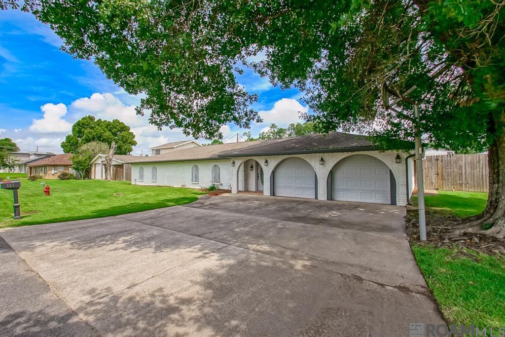 Residential in Laplace 3