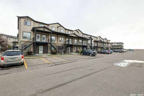 605-3814 Dewdney Ave E, Regina, SK, S4Z0A6 | Card Image