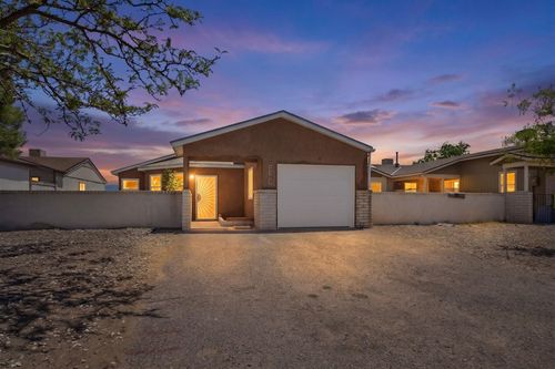 346 Pearl Dr Ne, Rio Rancho, NM, 87124-4544 | Card Image
