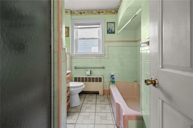 41 Higgins Ave, Home with 4 bedrooms, 3 bathrooms and 5 parking in Providence RI | Image 23