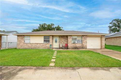 405 Fairview Dr, La Place, LA, 70068-2509 | Card Image