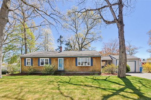 26 Alton Ave Avenue, Cumberland, RI, 02864 | Card Image