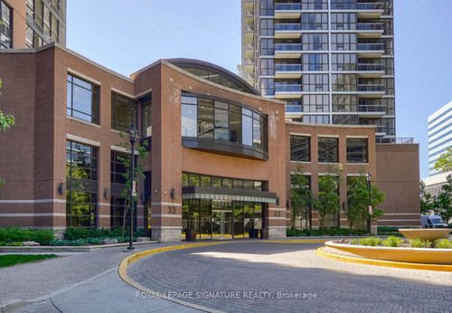 910-33 Sheppard Ave E, North York, ON, M2N7K1 | Card Image