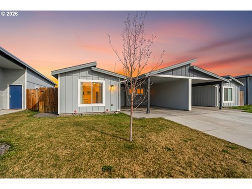 277 Merrick Ave, Umatilla, OR, 97882-2037 | Card Image