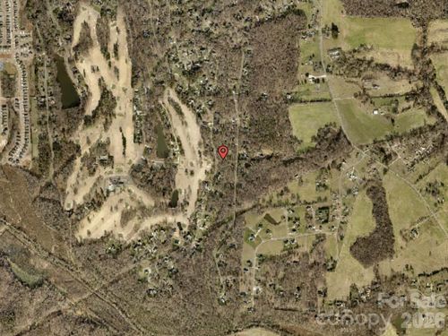705 St Andrews Road, Statesville, NC, 28625 | Card Image