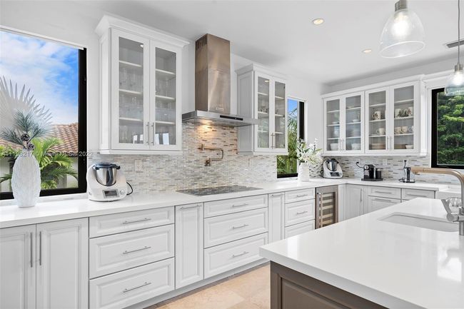 321 Costanera Rd, House other with 5 bedrooms, 7 bathrooms and null parking in Coral Gables FL | Image 15