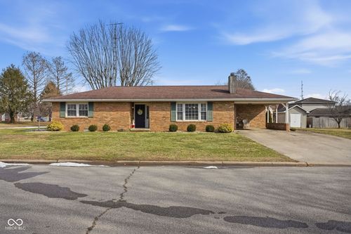 307 Jodi Dr, Brownstown, IN, 47220-1522 | Card Image