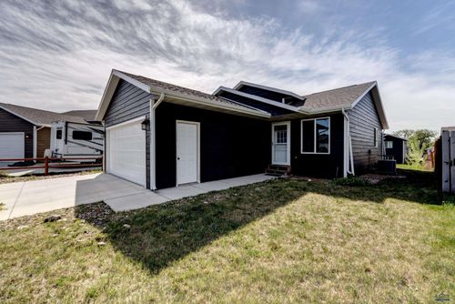 2927 Hutt Ct, Rapid City, SD, 57703 | Card Image